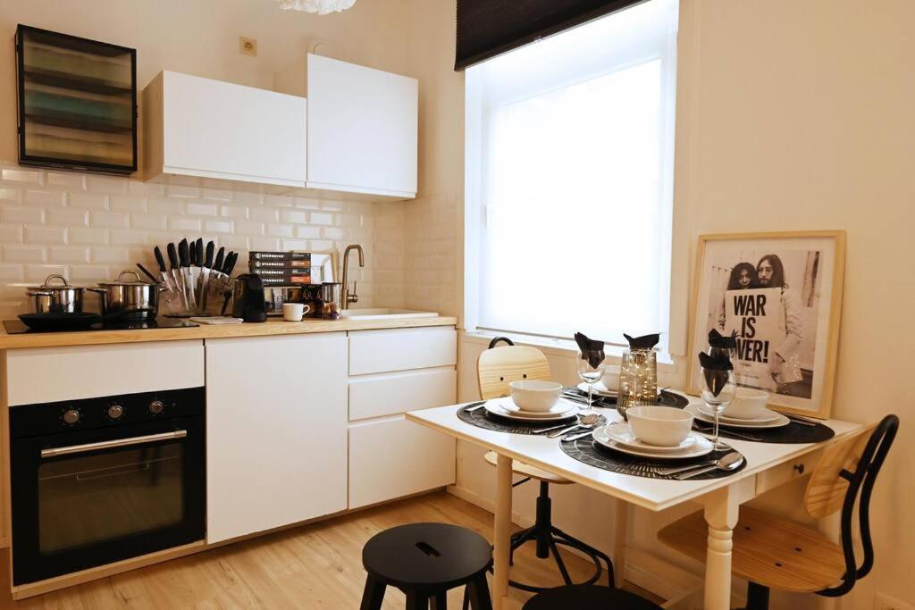 Apartamento Stylish Duplex In The Heart Of Brussels Centre Exterior foto